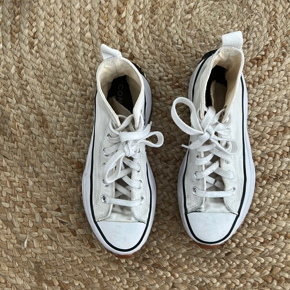 Converse run star hike platform women’s 7.5